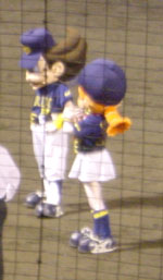 carp0524d.jpg (10366 �o�C�g)