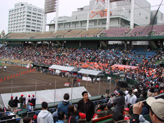 fun01.jpg (33639 �o�C�g)