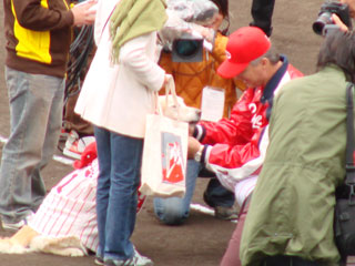 fun06.jpg (25539 �o�C�g)