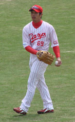 carp0415_02.jpg (11988 �o�C�g)