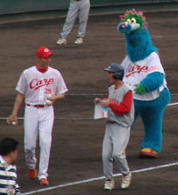 carp0503_28.jpg (13206 �o�C�g)