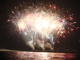 hanabi2007_03.jpg (19592 �o�C�g)
